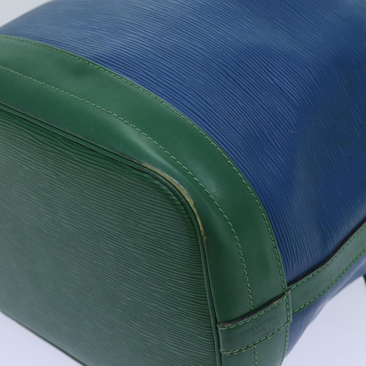 LOUIS VUITTON Epi Noe Shoulder Bag Bicolor Green Blue M44044 LV 71396