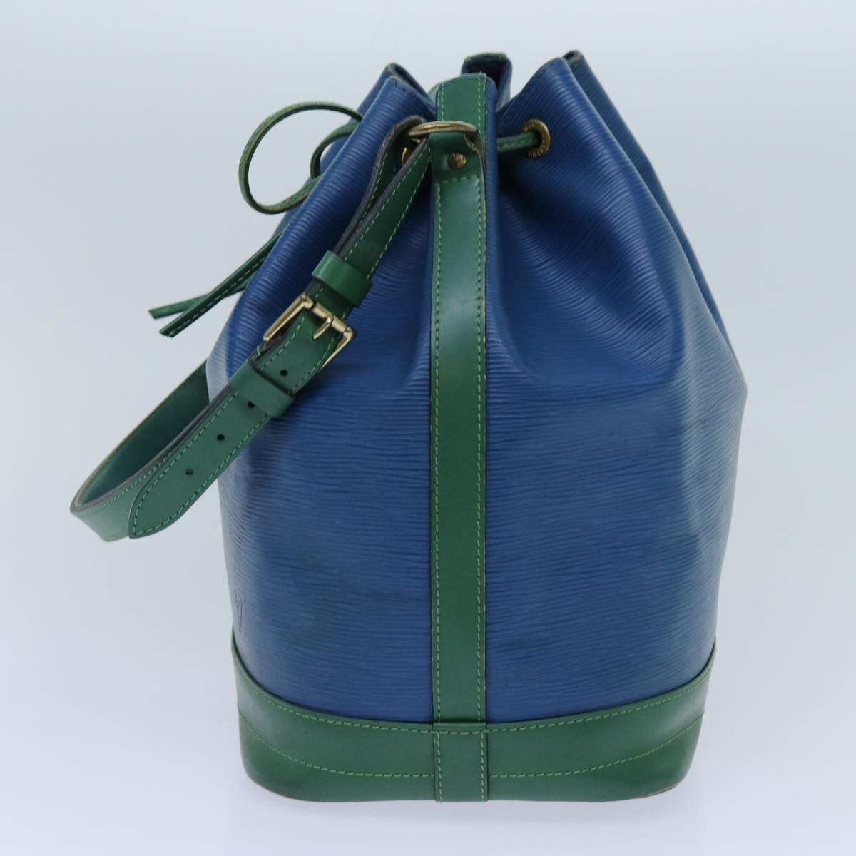 LOUIS VUITTON Epi Noe Shoulder Bag Bicolor Green Blue M44044 LV 71396