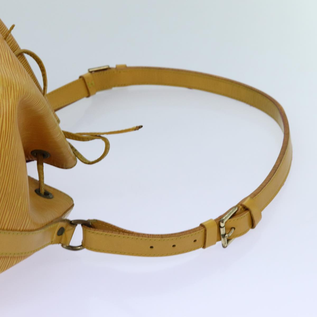 LOUIS VUITTON Epi Petit Noe Shoulder Bag Tassili Yellow M44109 LV 71397