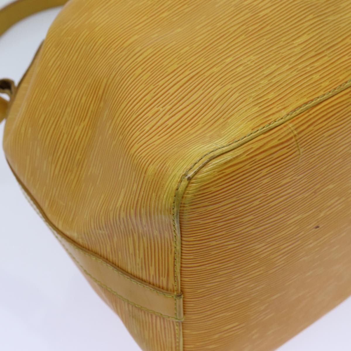 LOUIS VUITTON Epi Petit Noe Shoulder Bag Tassili Yellow M44109 LV 71397