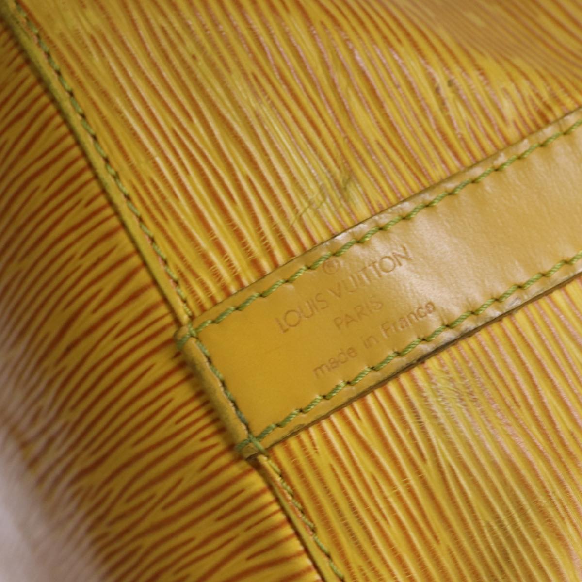 LOUIS VUITTON Epi Petit Noe Shoulder Bag Tassili Yellow M44109 LV 71397