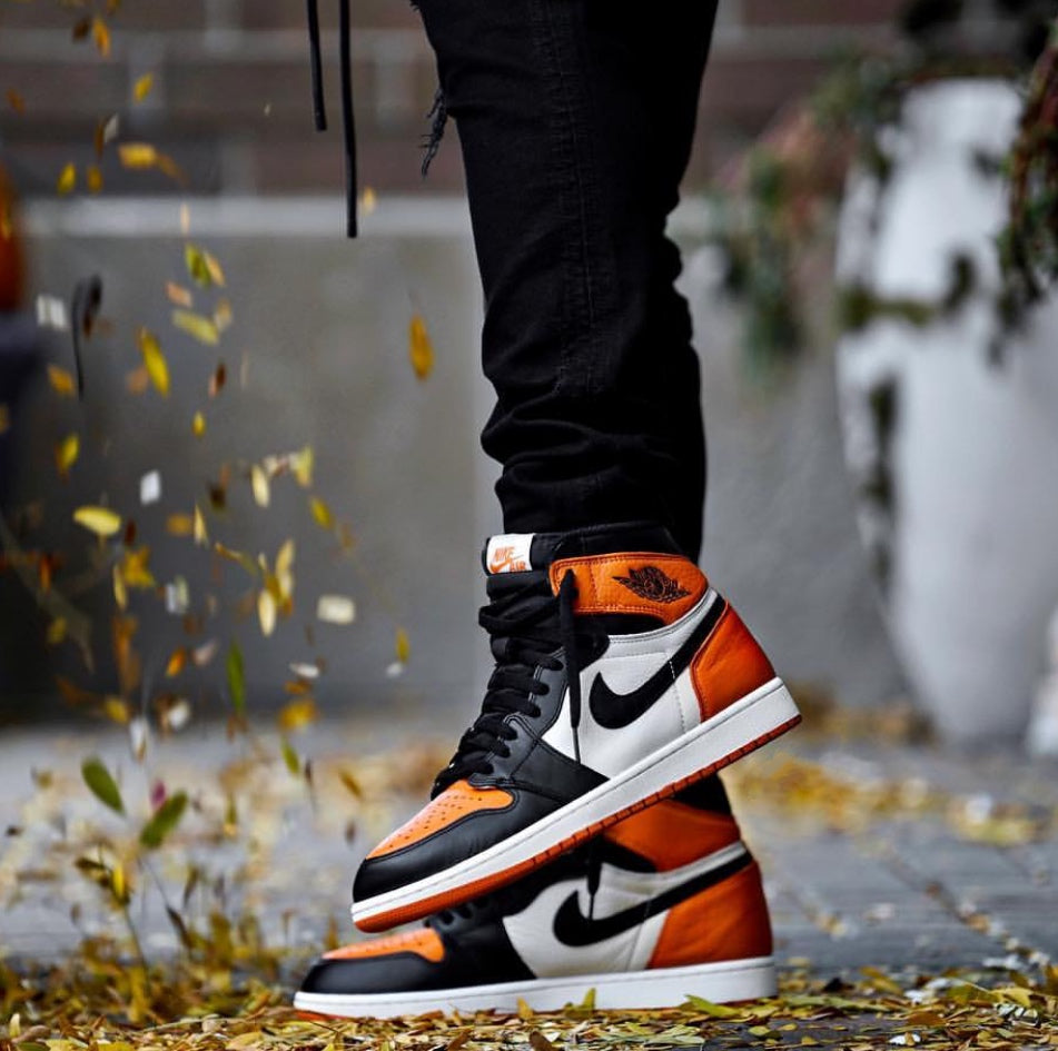 GLM - AJ1 black buckle