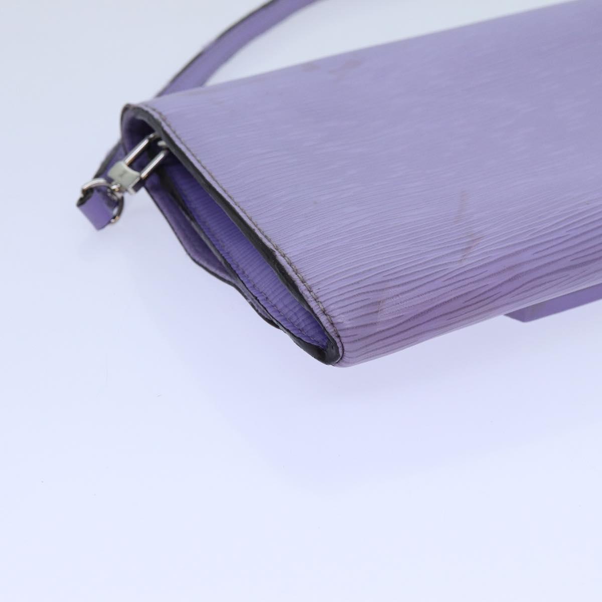 LOUIS VUITTON Epi Pochette Louise PM Clutch Bag Lila LV 71416