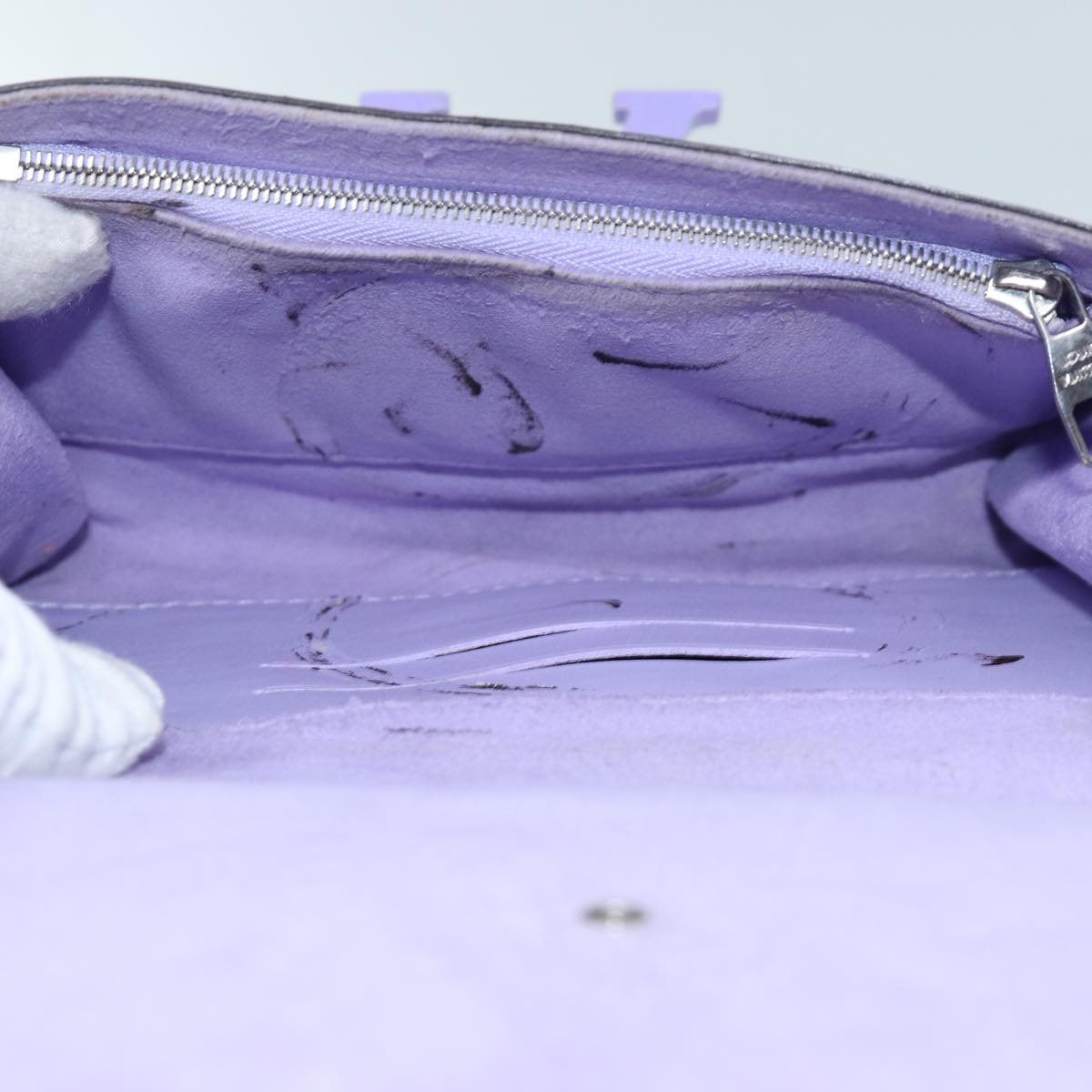 LOUIS VUITTON Epi Pochette Louise PM Clutch Bag Lila LV 71416