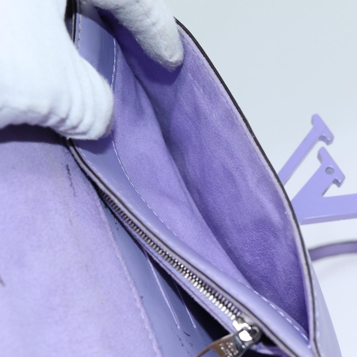 LOUIS VUITTON Epi Pochette Louise PM Clutch Bag Lila LV 71416