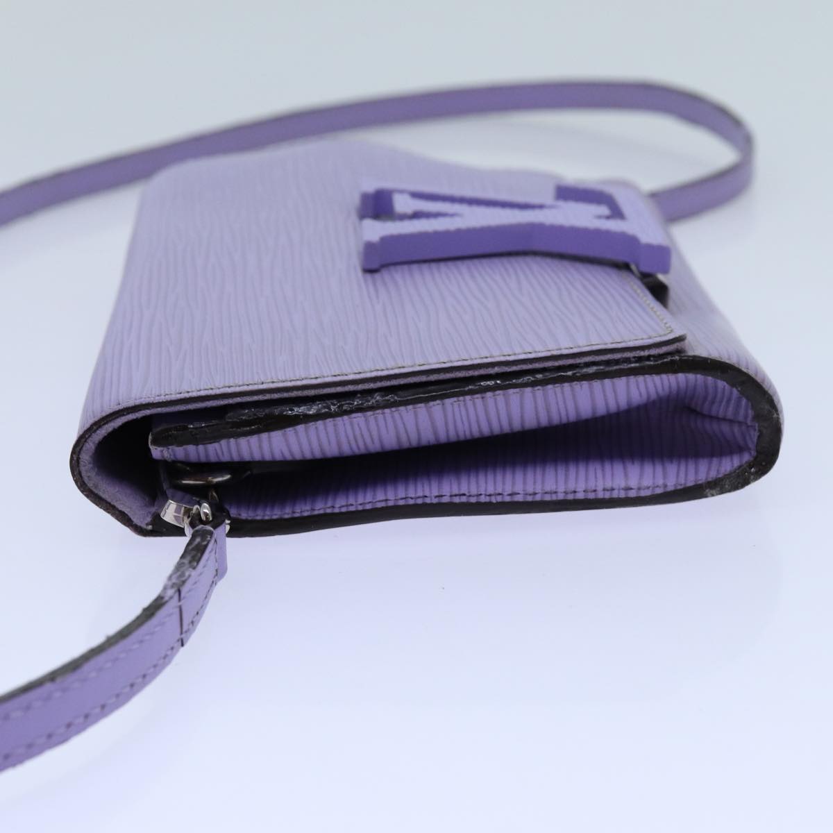 LOUIS VUITTON Epi Pochette Louise PM Clutch Bag Lila LV 71416