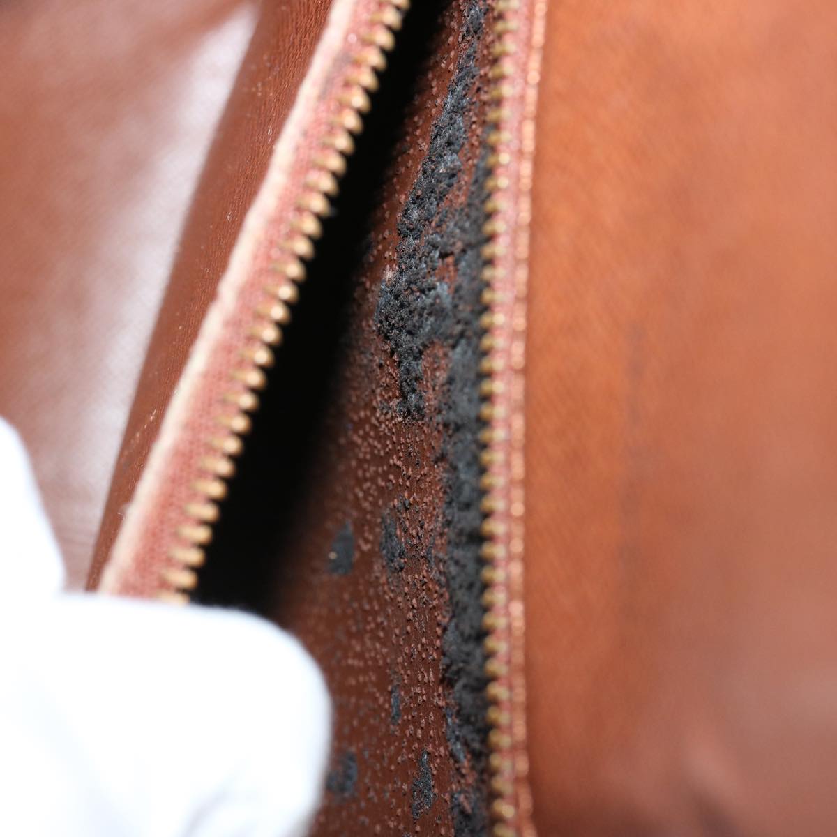LOUIS VUITTON Monogram Saint Cloud GM Shoulder Bag M51242 LV 71419