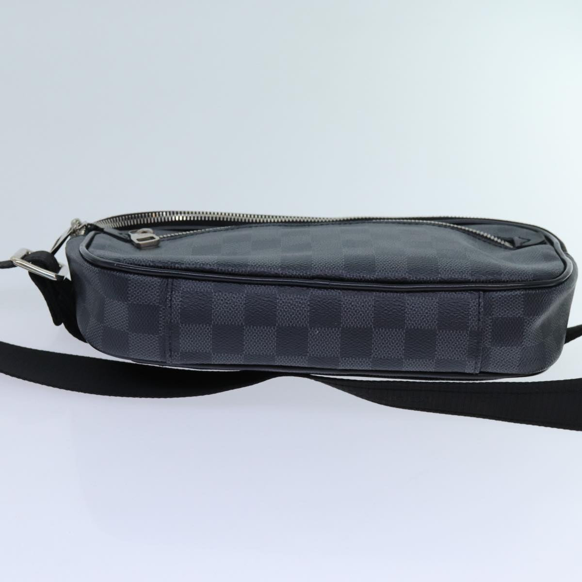 LOUIS VUITTON Damier Graphite Ambreil Shoulder Bag N41289 LV 71423