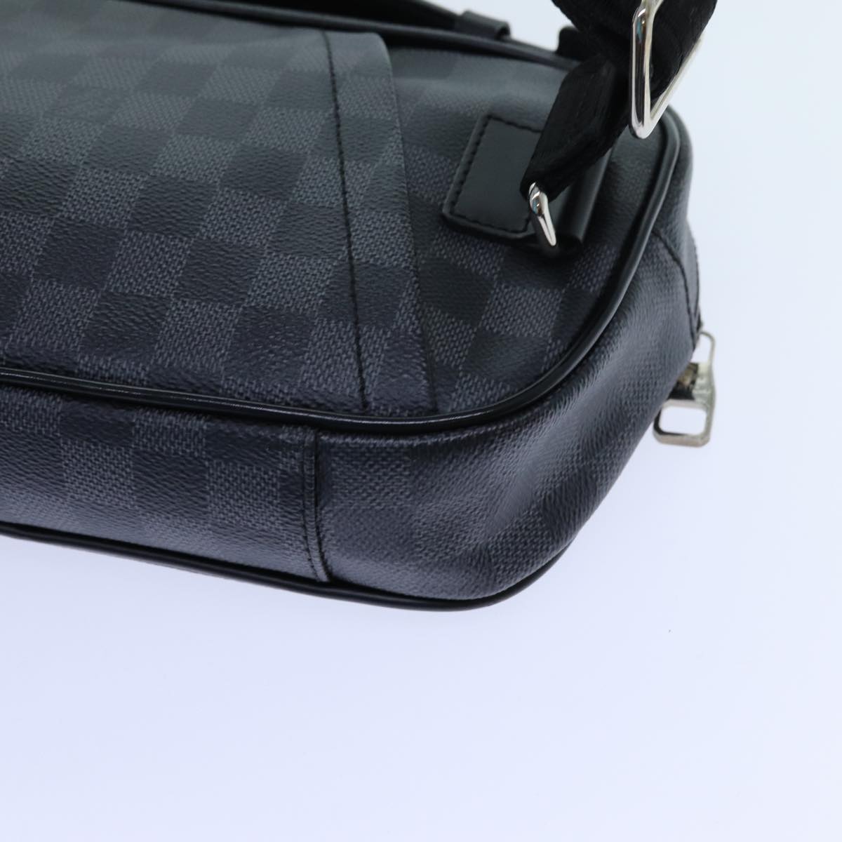 LOUIS VUITTON Damier Graphite Ambreil Shoulder Bag N41289 LV 71423