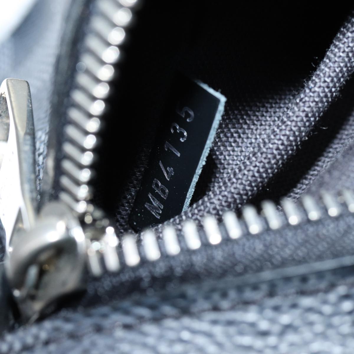 LOUIS VUITTON Damier Graphite Ambreil Shoulder Bag N41289 LV 71423