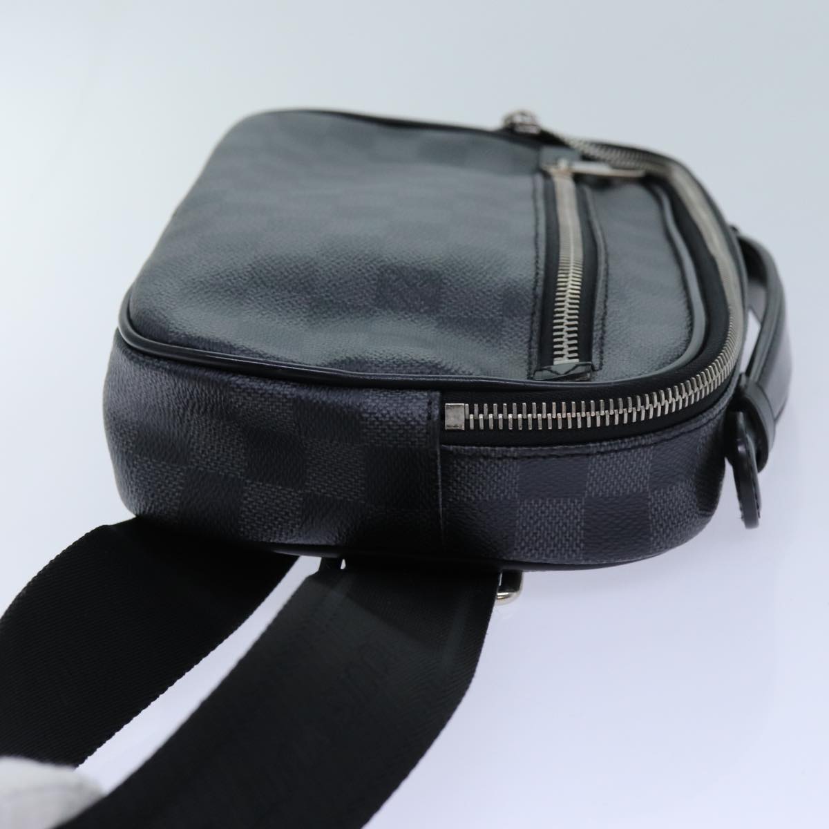 LOUIS VUITTON Damier Graphite Ambreil Shoulder Bag N41289 LV 71423