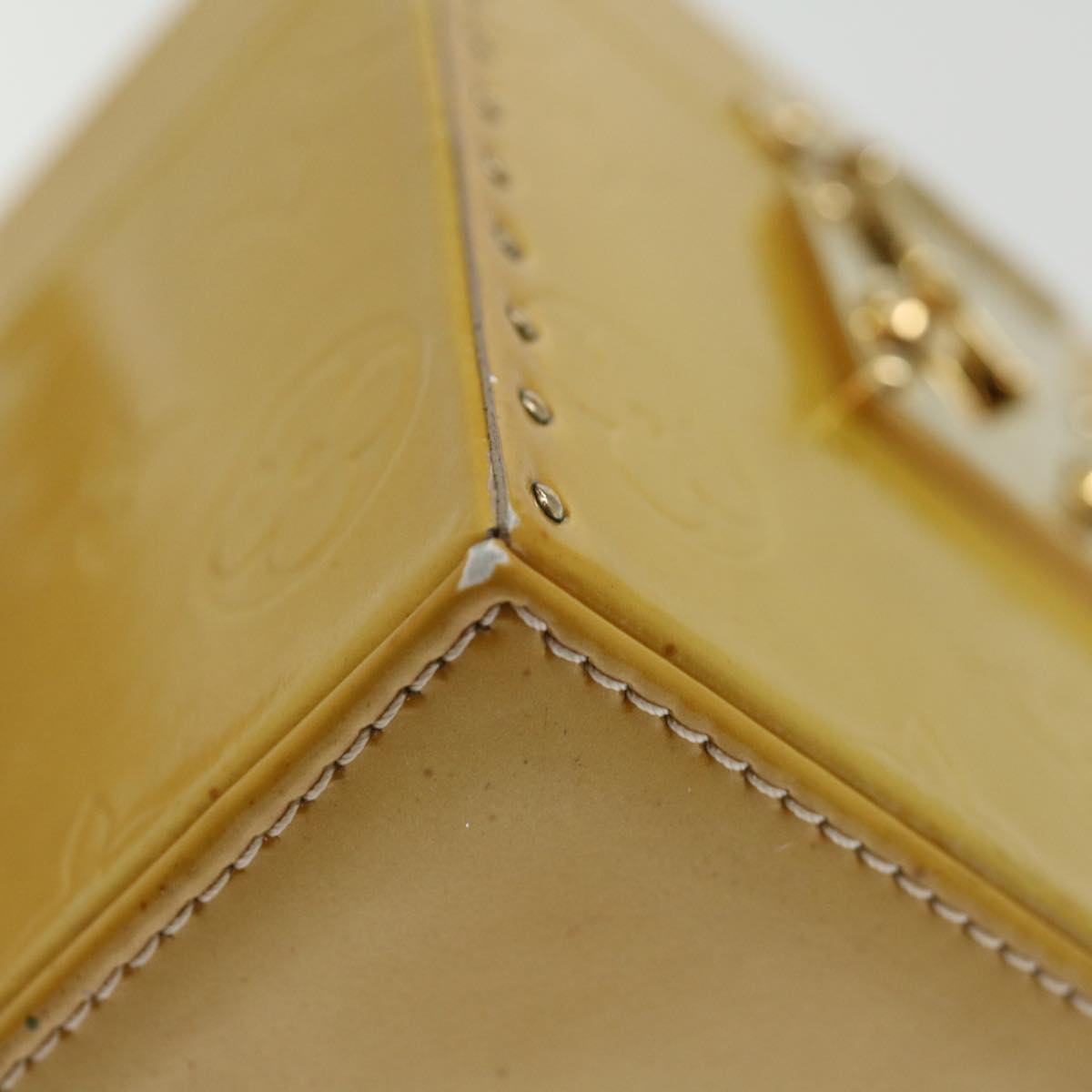LOUIS VUITTON Monogram Vernis Bleecker Cosmetic Pouch Beige M91002 71437
