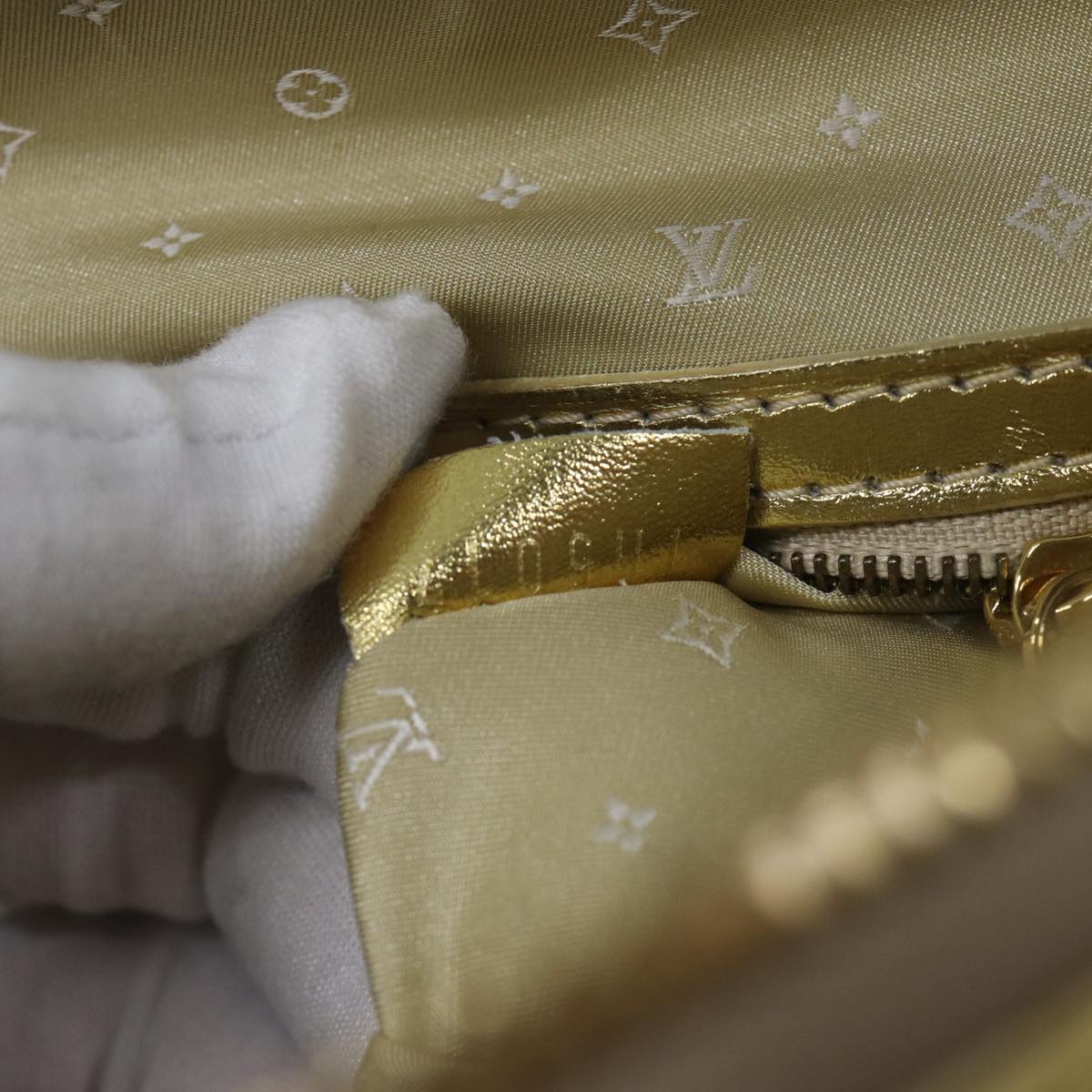 LOUIS VUITTON Suhari Lockit PM Hand Bag Leather Gold All M95433 LV 71447