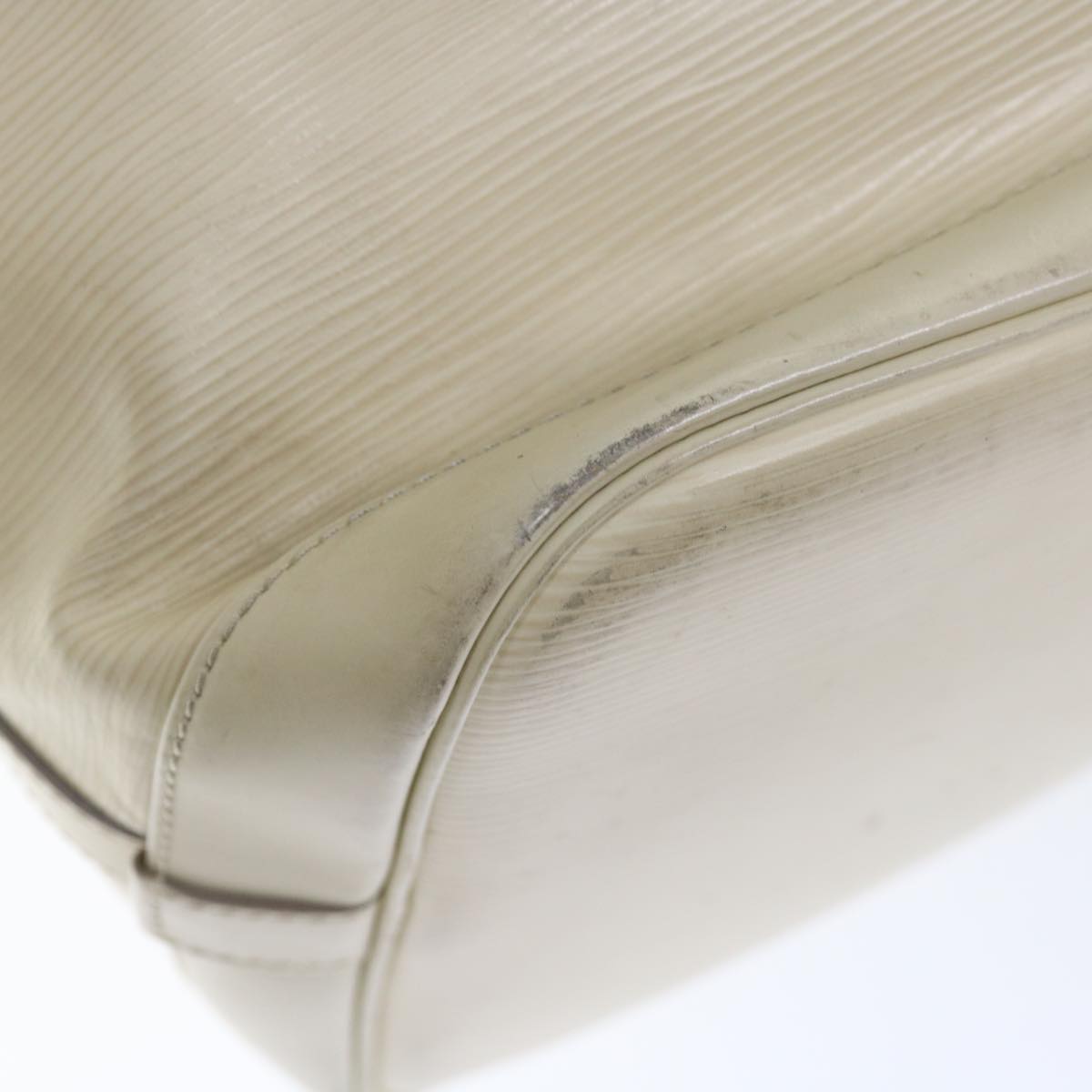 LOUIS VUITTON Epi Noe Shoulder Bag White Yvoire M4084J LV 71460