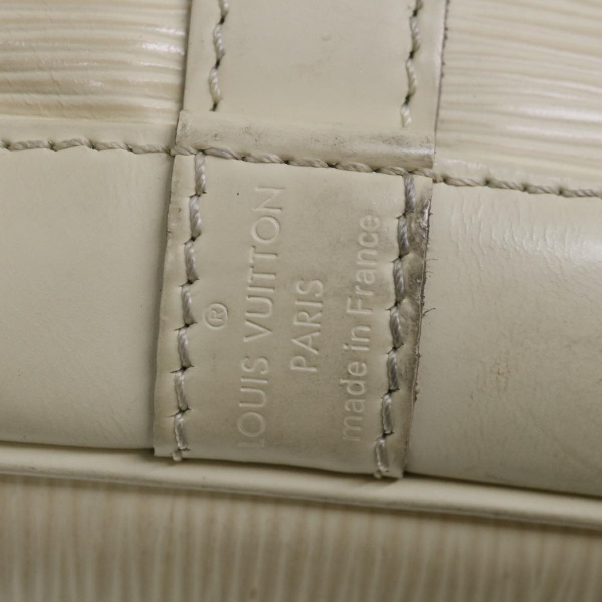 LOUIS VUITTON Epi Noe Shoulder Bag White Yvoire M4084J LV 71460
