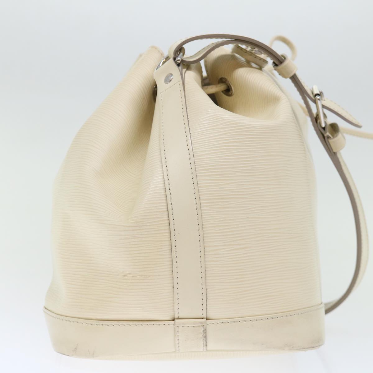 LOUIS VUITTON Epi Noe Shoulder Bag White Yvoire M4084J LV 71460