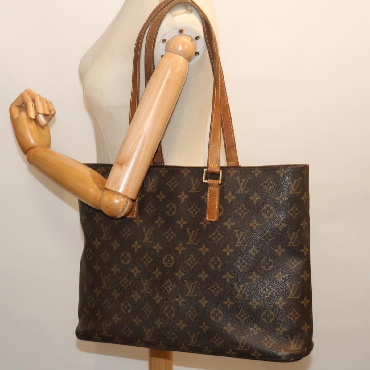 LOUIS VUITTON Monogram Luco Tote Bag M51155 LV 71464