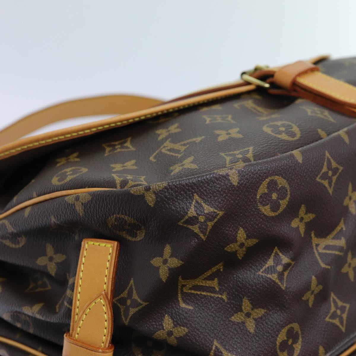 LOUIS VUITTON Monogram Saumur 35 Shoulder Bag M42254 LV 71604A