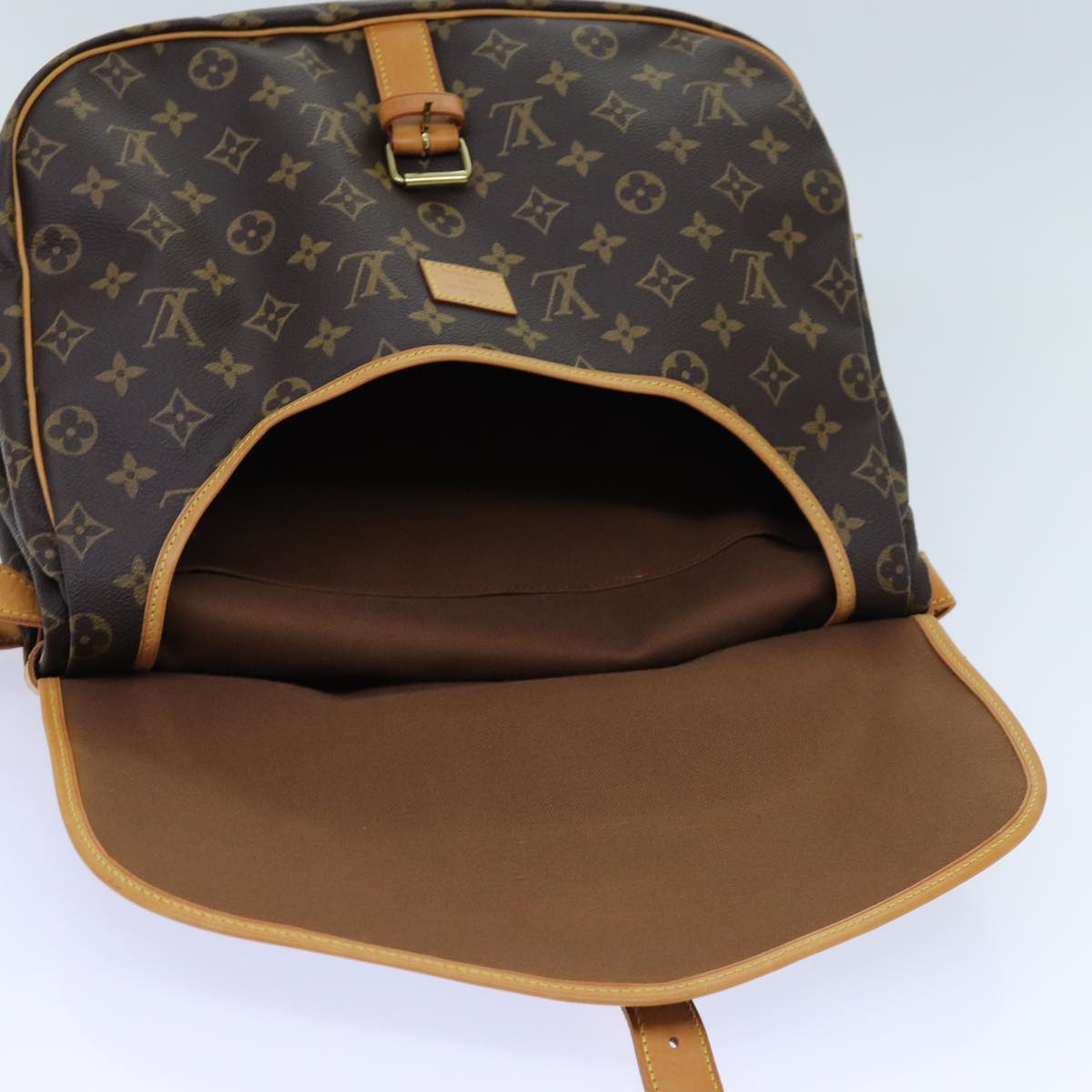 LOUIS VUITTON Monogram Saumur 35 Shoulder Bag M42254 LV 71604A