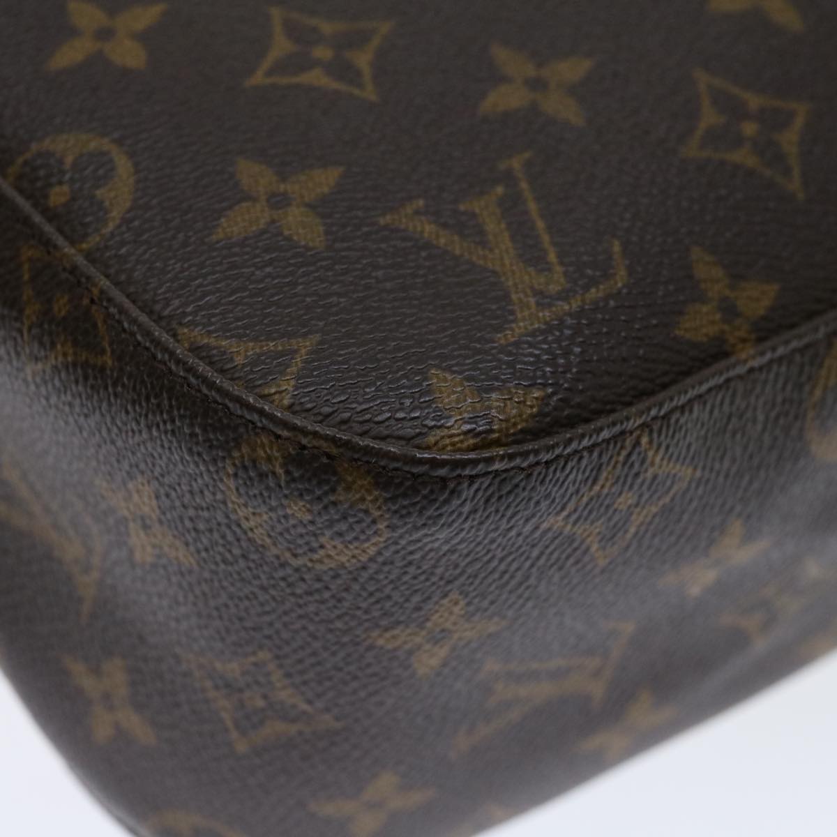 LOUIS VUITTON Monogram Looping MM Shoulder Bag M51146 LV 71605A