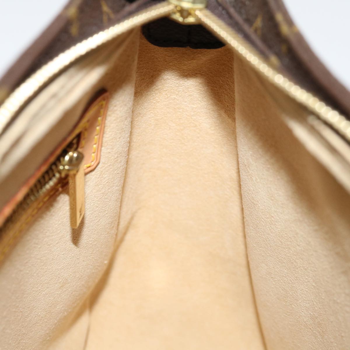 LOUIS VUITTON Monogram Looping MM Shoulder Bag M51146 LV 71605A