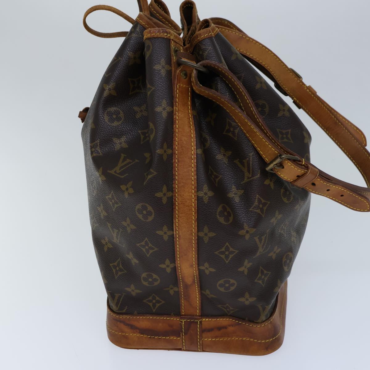 LOUIS VUITTON Monogram Noe Shoulder Bag M42224 LV 71626