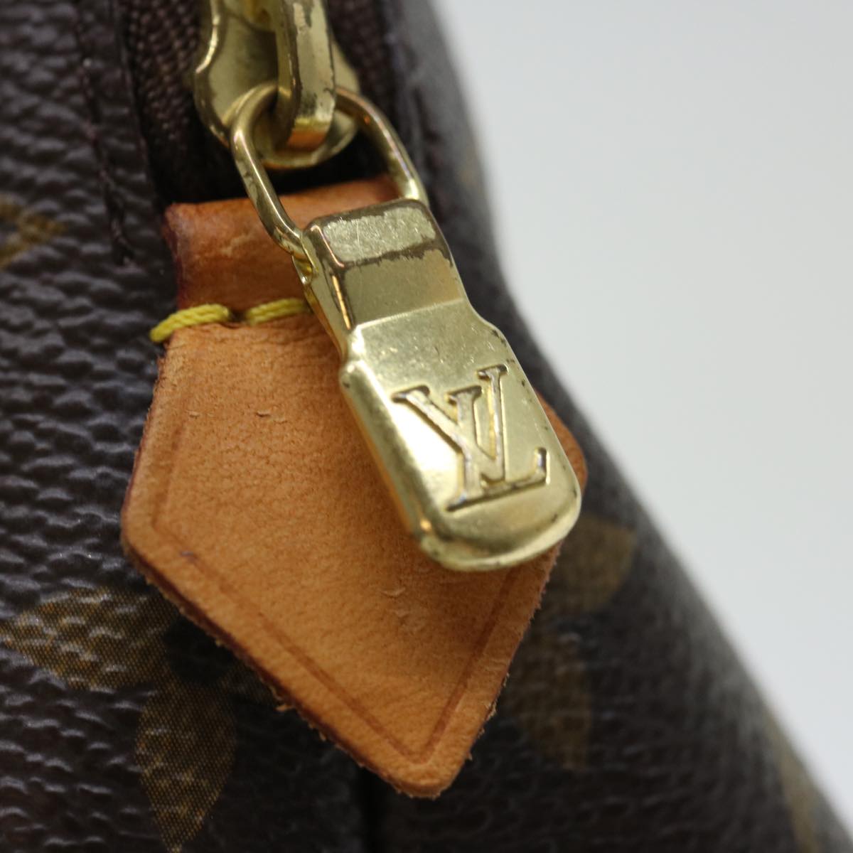 LOUIS VUITTON Monogram Pochette Cosmetic PM Cosmetic Pouch M47515 LV 71669