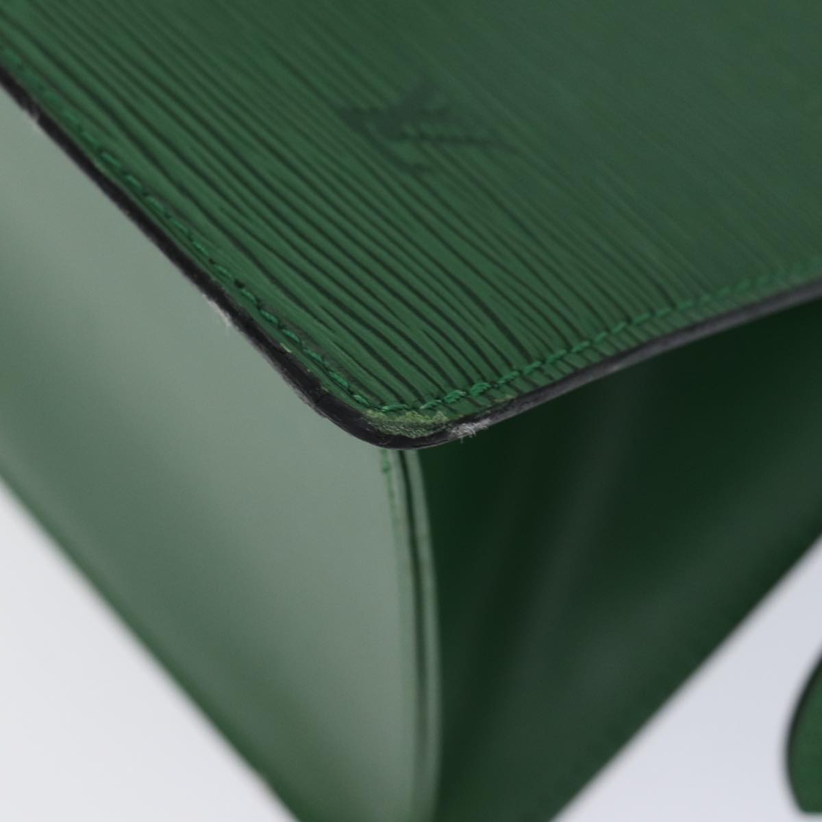 LOUIS VUITTON Epi Sac Triangle Hand Bag Green M52094 LV 71766