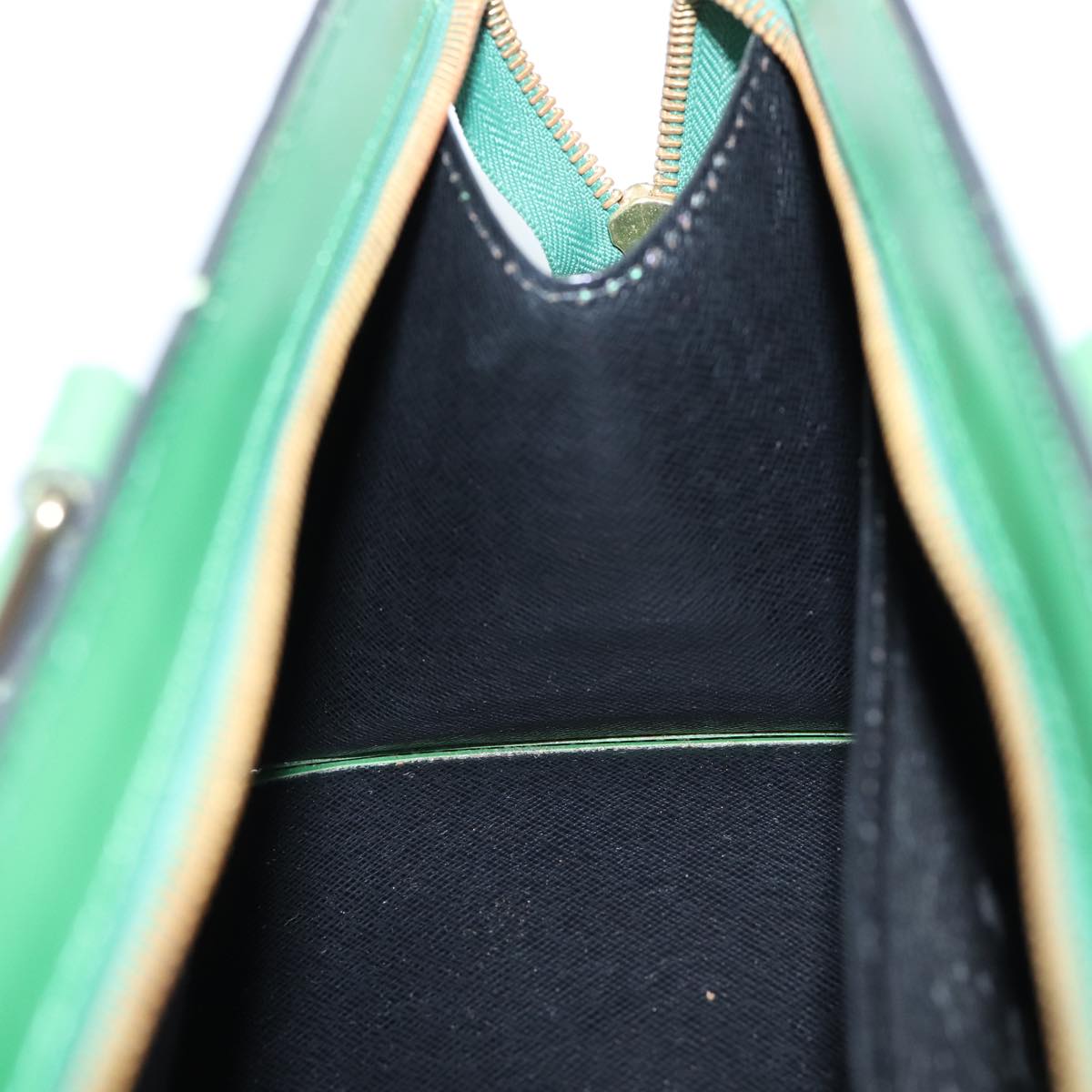 LOUIS VUITTON Epi Sac Triangle Hand Bag Green M52094 LV 71766