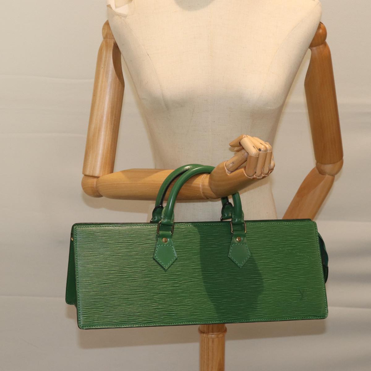 LOUIS VUITTON Epi Sac Triangle Hand Bag Green M52094 LV 71766