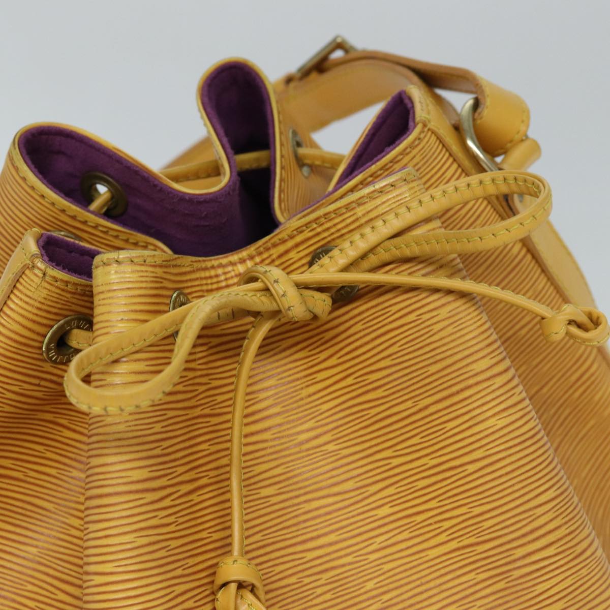 LOUIS VUITTON Epi Noe Shoulder Bag Tassili Yellow M44009 LV 71772