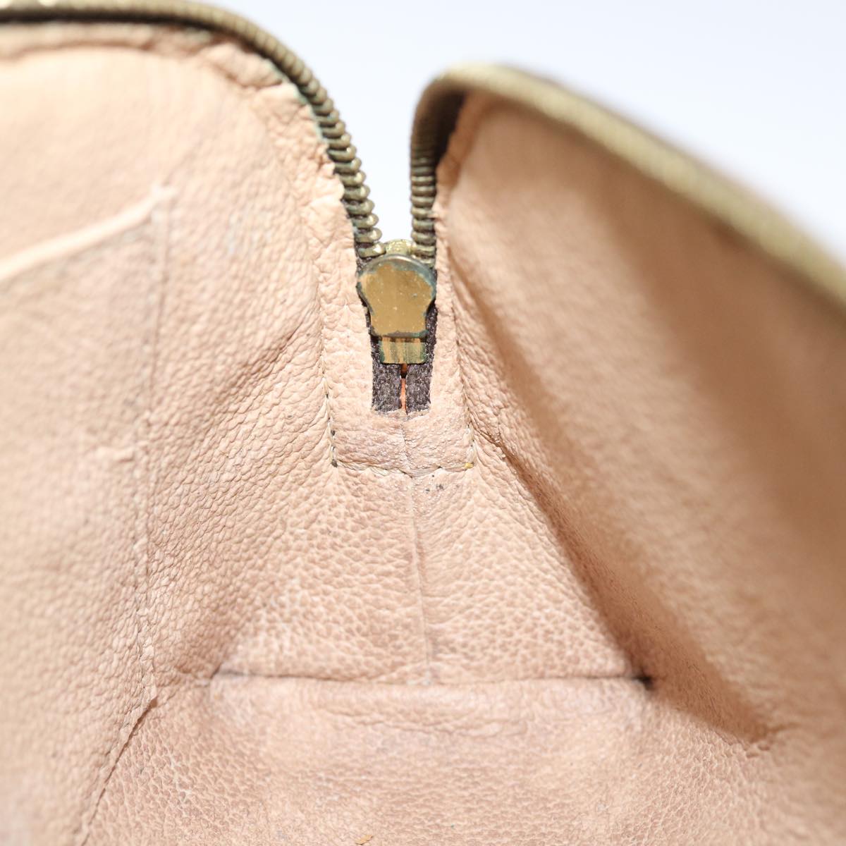 LOUIS VUITTON Monogram Pochette Cosmetic PM Cosmetic Pouch M47515 LV 71892