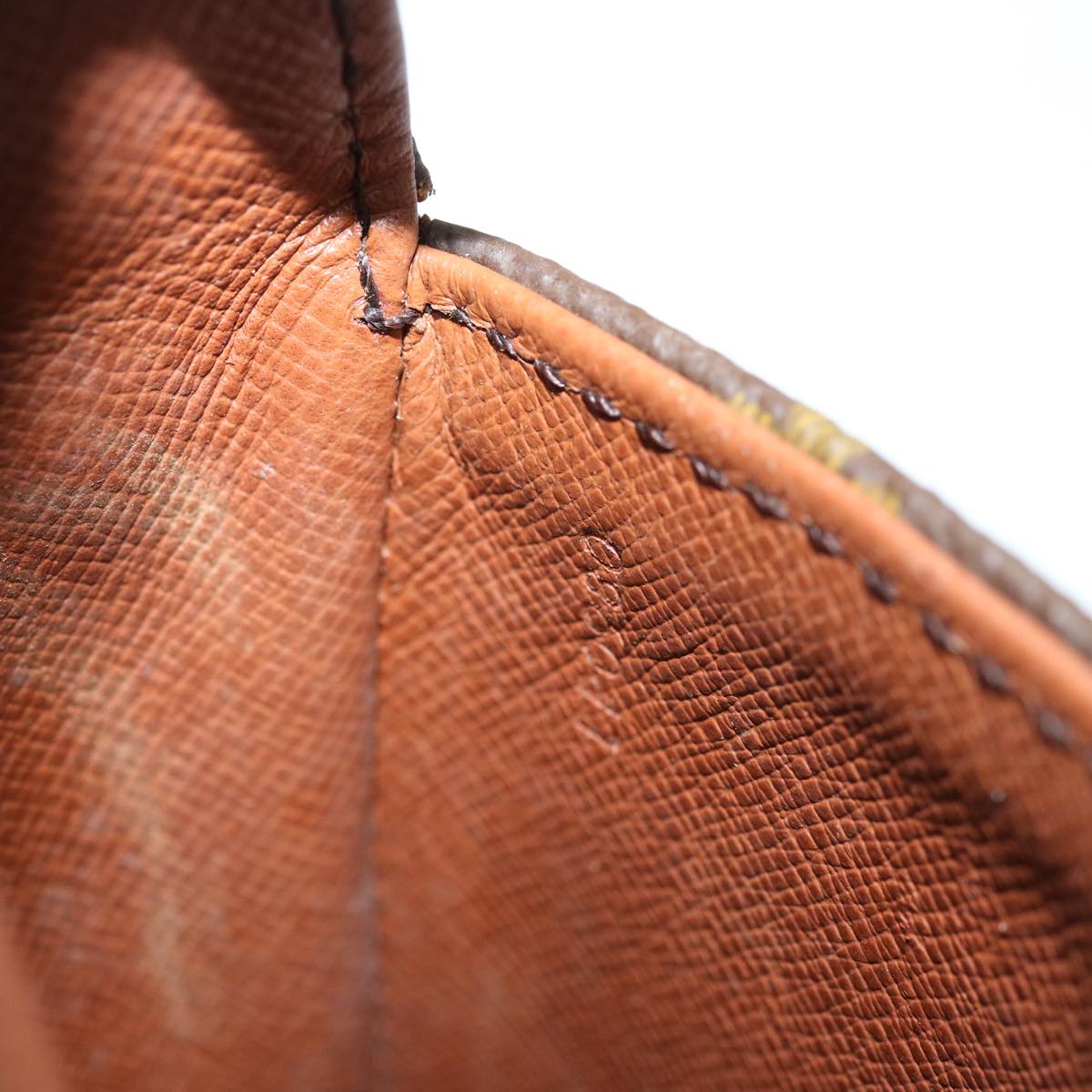 LOUIS VUITTON Monogram Saint Cloud MM Shoulder Bag M51243 LV 71895