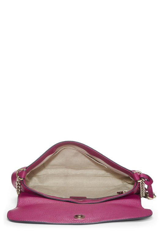 Gucci,  Pink Grained Leather Soho Chain Flap Crossbody, Pink