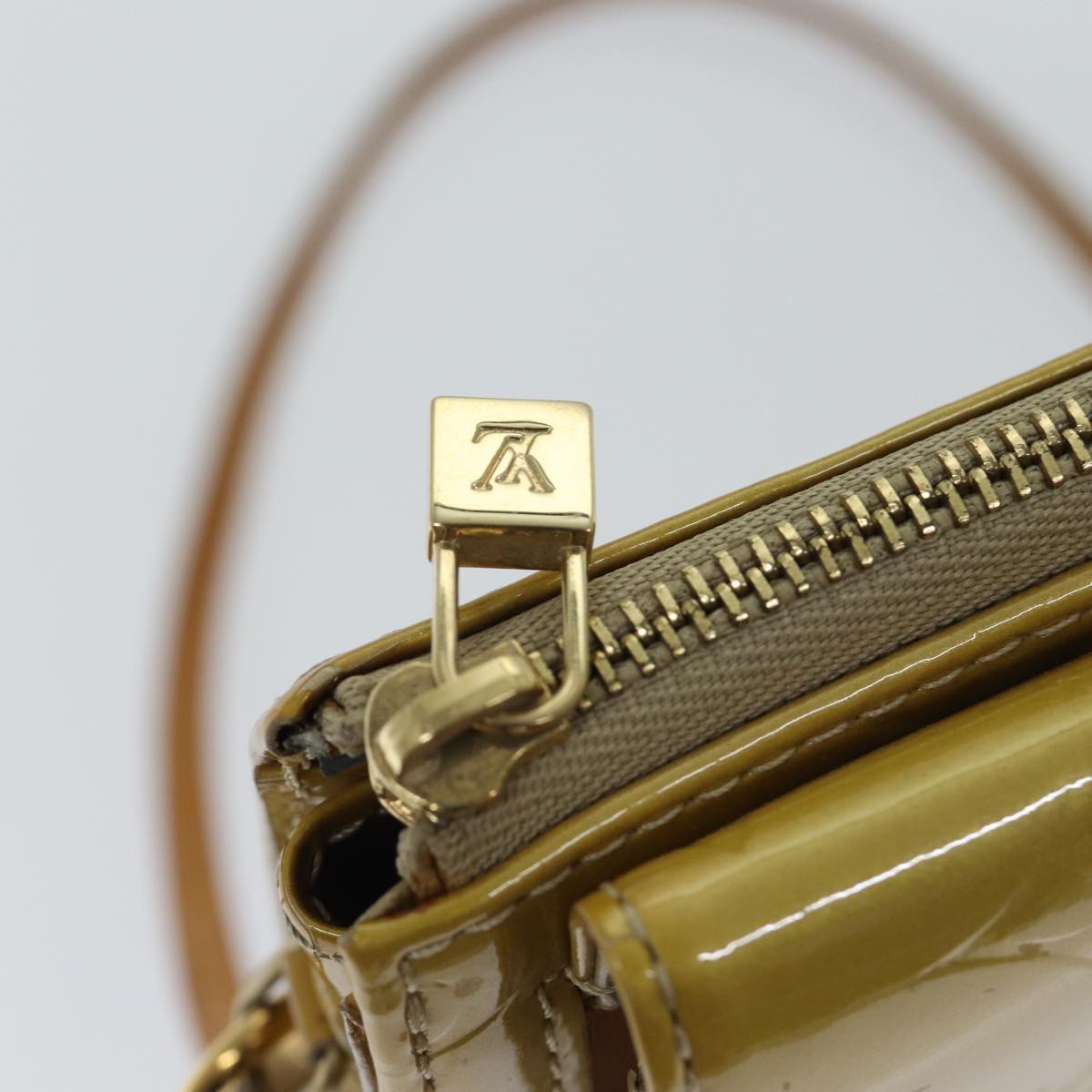 LOUIS VUITTON Monogram Vernis Motto Accessory Pouch Beige M91136 LV 72000
