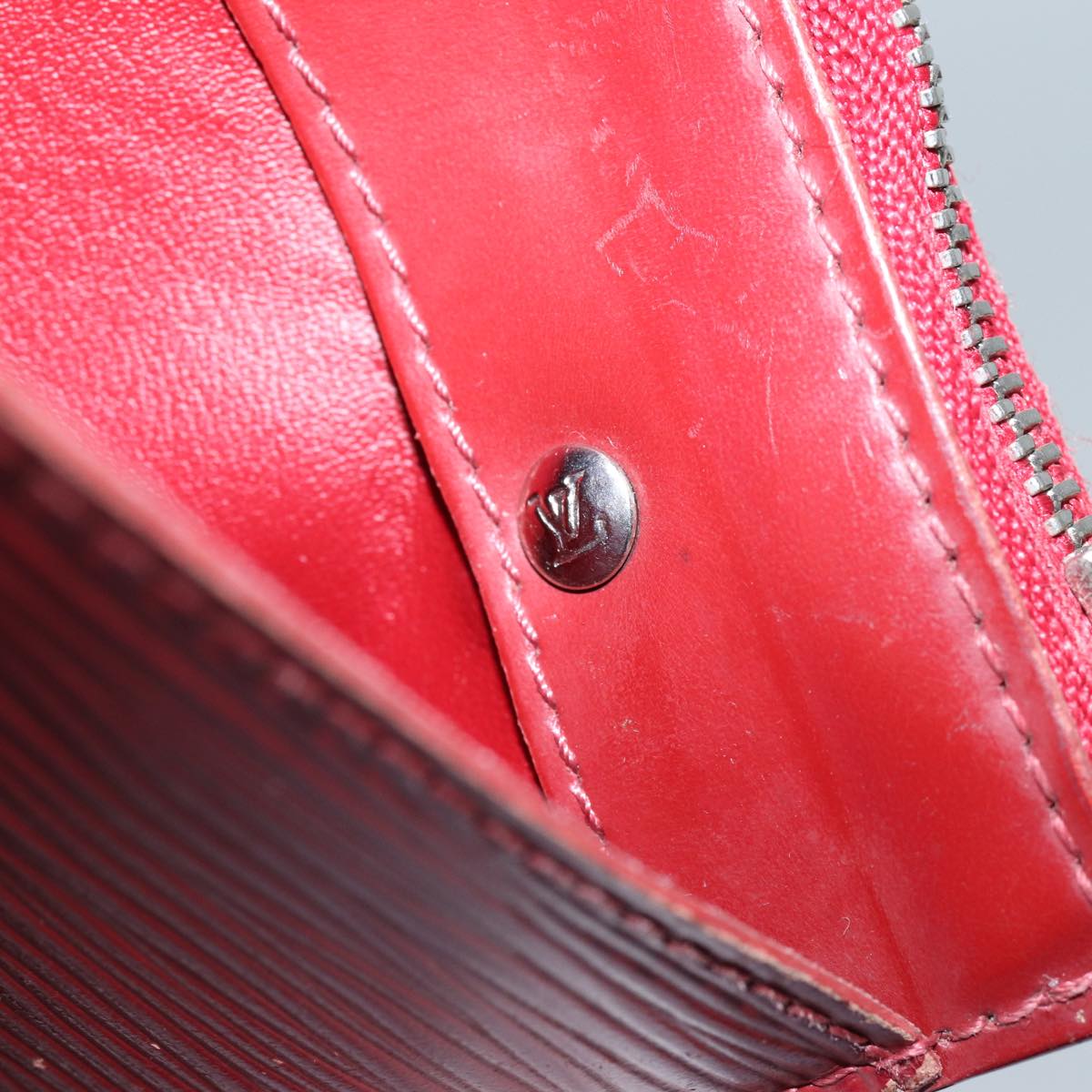 LOUIS VUITTON Epi Pochette Cles NM Coin Purse Ruby M6660M LV 72035