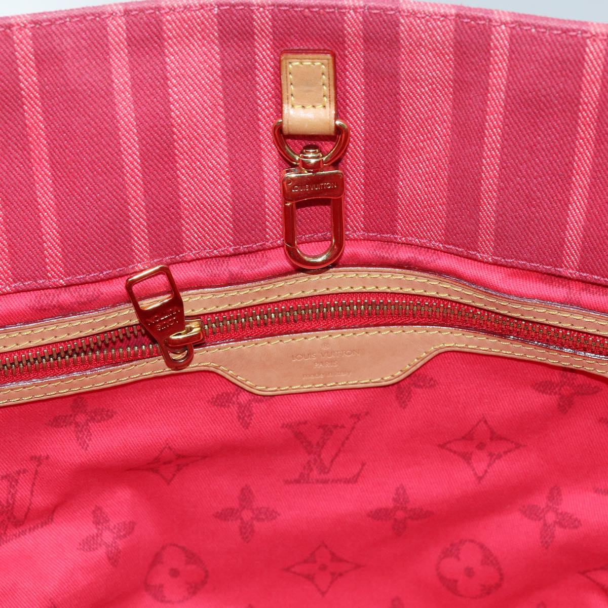 LOUIS VUITTON Plan Soleil Cabas PM Tote Bag Rouge Grunadine M94146 LV 72071