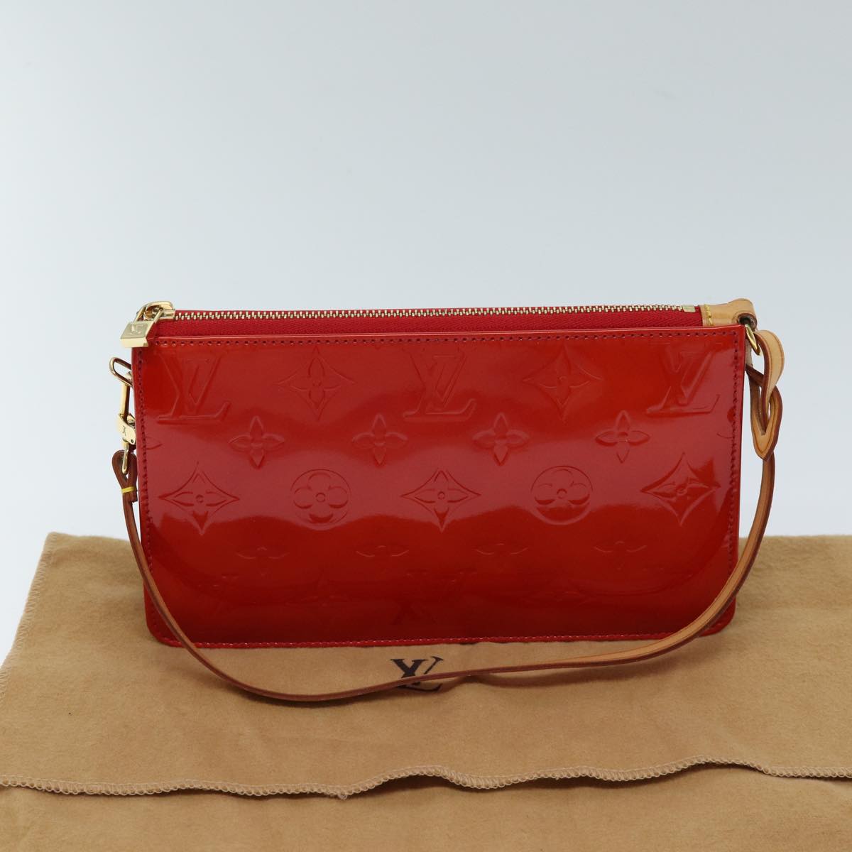 LOUIS VUITTON Monogram Vernis Lexington Accessory Pouch Rouge M91132 72101A