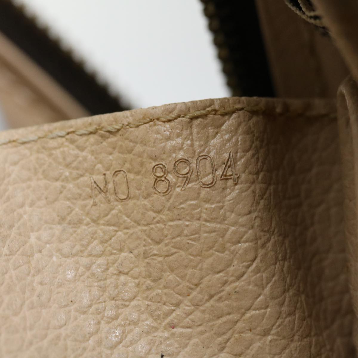 LOUIS VUITTON Monogram Trousse Toilette 28 Clutch Bag M47522 LV 72305