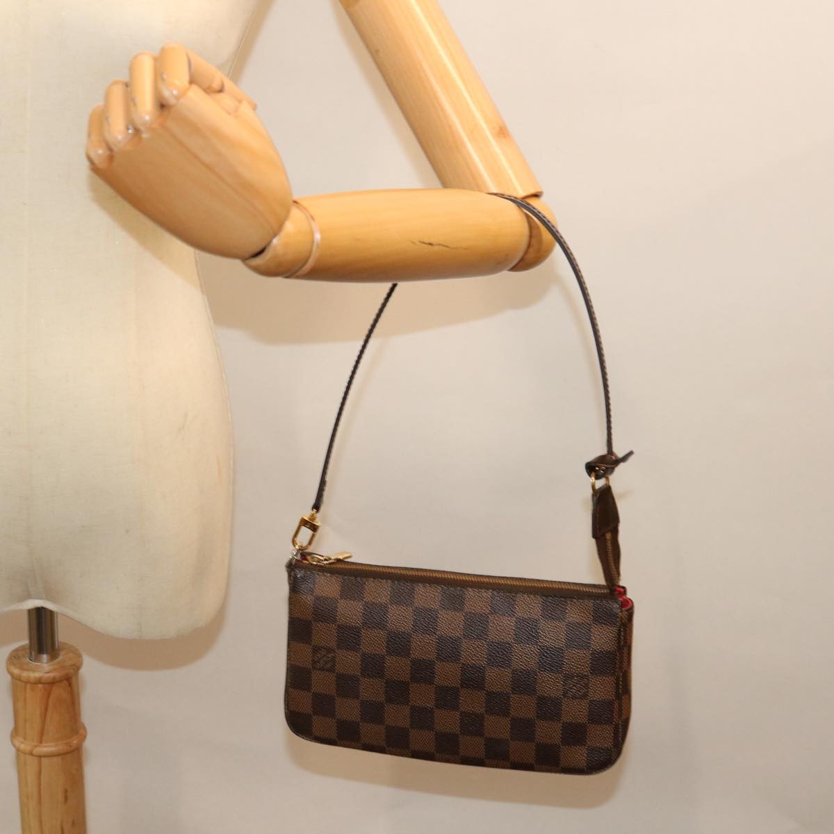 LOUIS VUITTON Damier Ebene Pochette Pouch New Model N41206 LV 72319