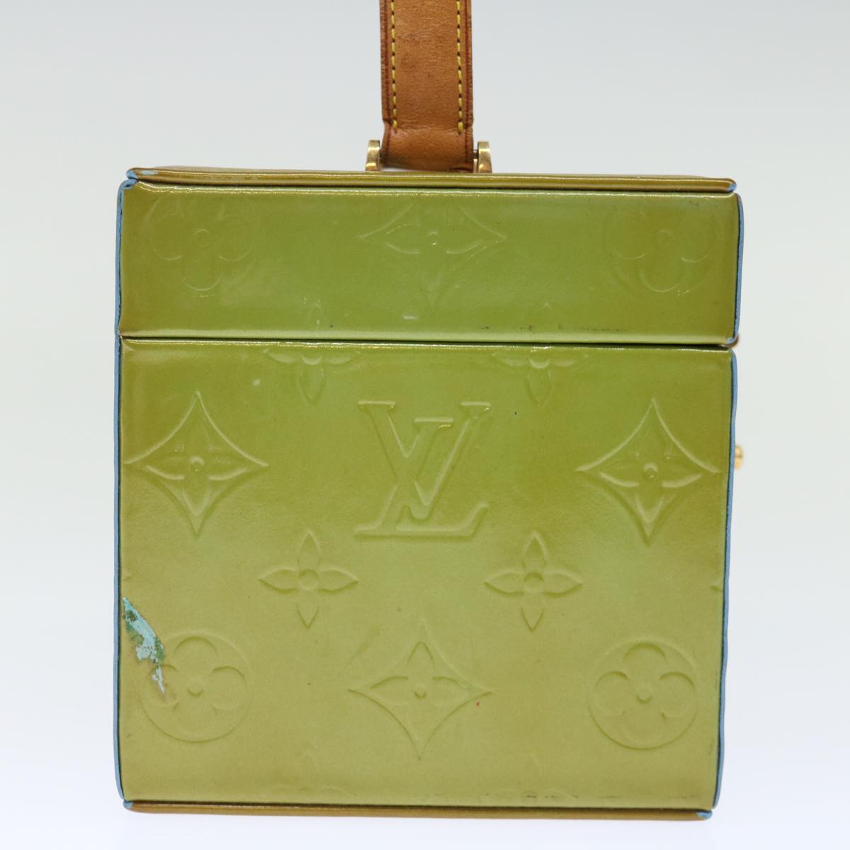 LOUIS VUITTON Monogram Vernis Bleecker Pouch Baby Blue M91003 LV 72332