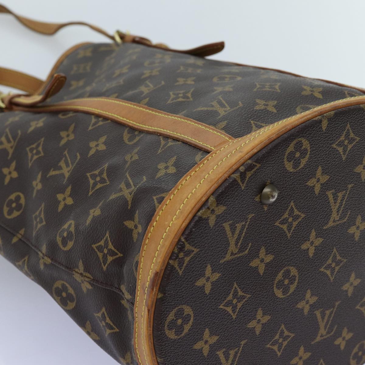 LOUIS VUITTON Monogram Bucket GM Shoulder Bag M42236 LV 72362