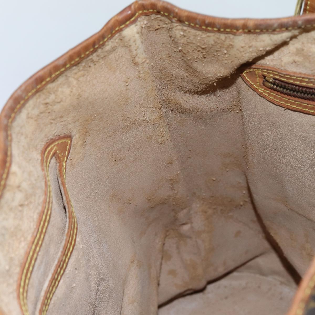 LOUIS VUITTON Monogram Bucket GM Shoulder Bag M42236 LV 72362