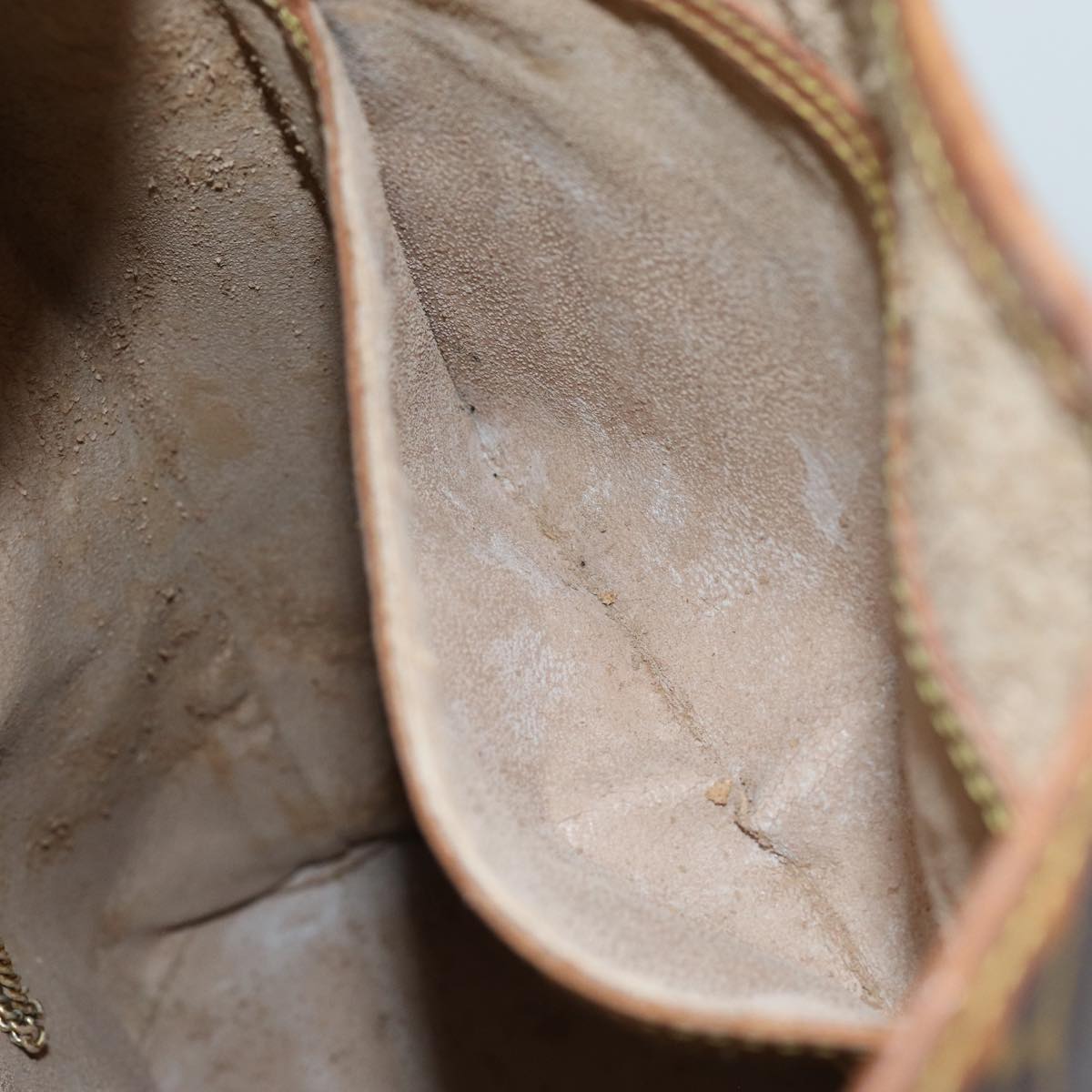 LOUIS VUITTON Monogram Bucket GM Shoulder Bag M42236 LV 72362