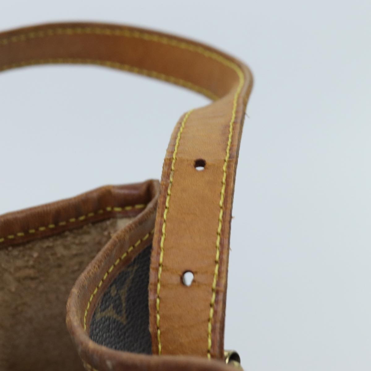 LOUIS VUITTON Monogram Bucket GM Shoulder Bag M42236 LV 72362