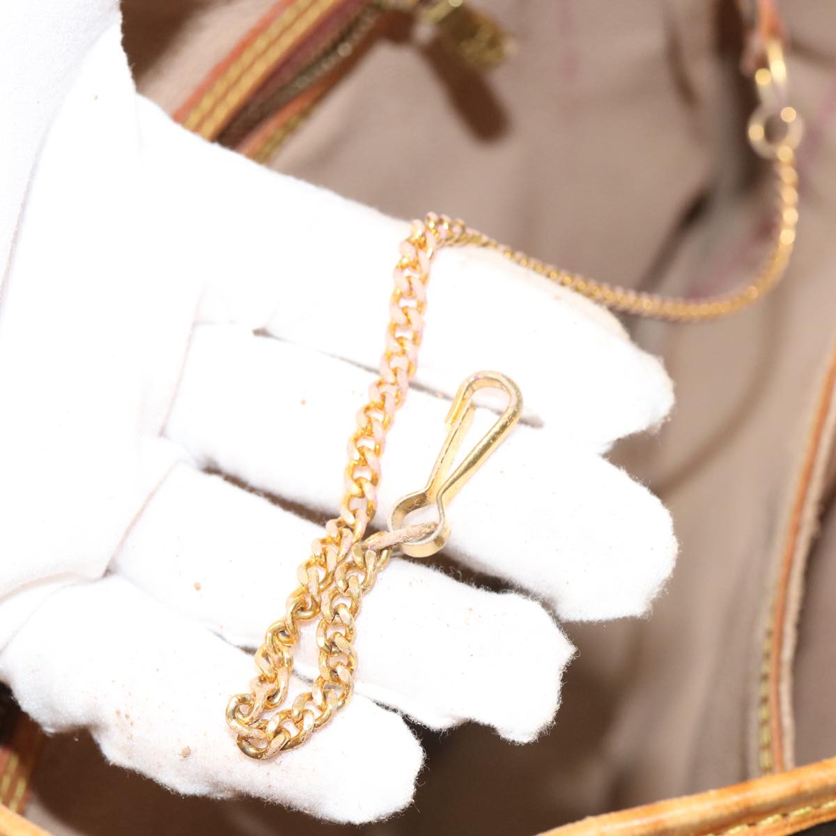 LOUIS VUITTON Monogram Bucket GM Shoulder Bag M42236 LV 72365