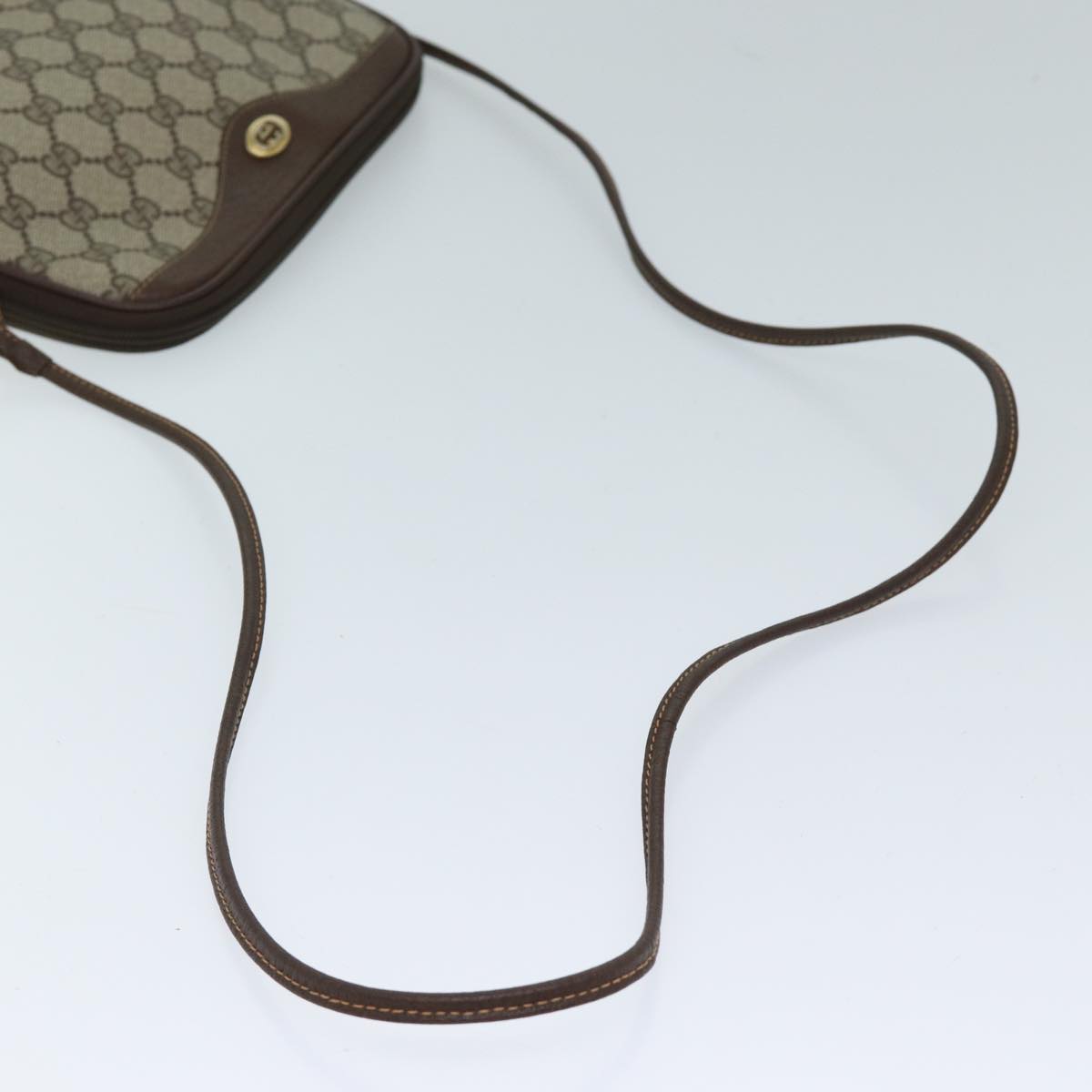 GUCCI GG Supreme Shoulder Bag PVC Beige 97 02 068 72481