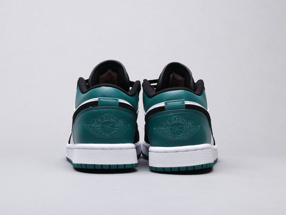 GLM - AJ1 black and green toes
