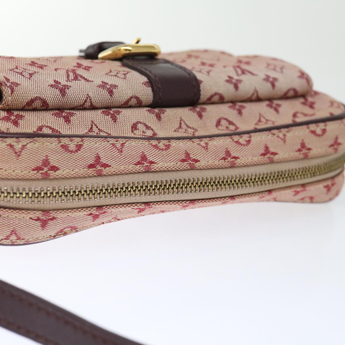 LOUIS VUITTON Monogram Mini Juliet MM Shoulder Bag Red M92219 LV 72590