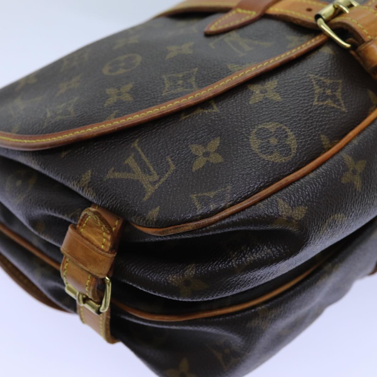 LOUIS VUITTON Monogram Saumur 30 Shoulder Bag M42256 LV 72604